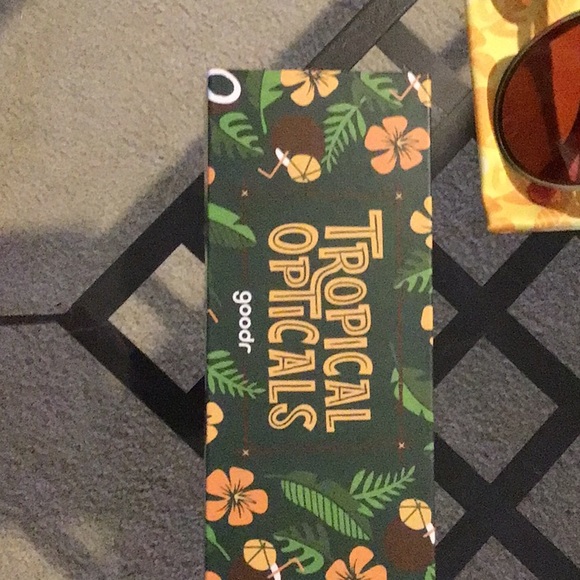 goodr RARE! Tropical Opticals MACH G MO-JITO, MO-PROBLEMS Avaitor Sunglasses - Picture 4 of 9